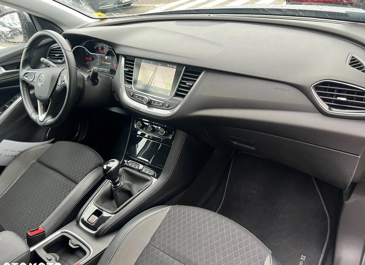 Opel Grandland cena 67400 przebieg: 75455, rok produkcji 2017 z Lubaczów małe 379
